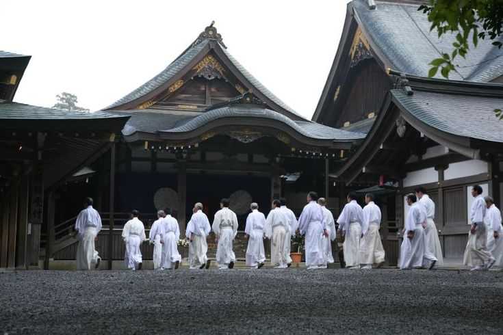 Храм котоку. kotoku jingu
