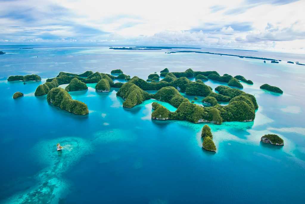 Топ-10 самых красивых островов в мире (фото-рейтинг)