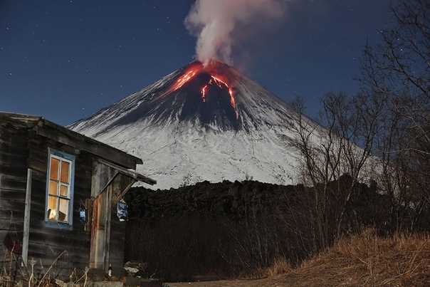 10 самых красивых видов с вулканов