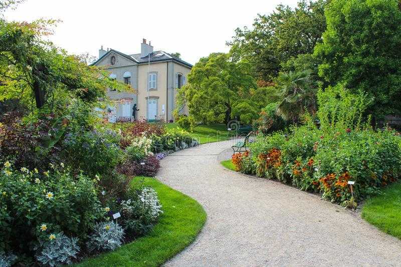 Ботанический сад руана (jardin des plantes de rouen) описание и фото - франция: руан