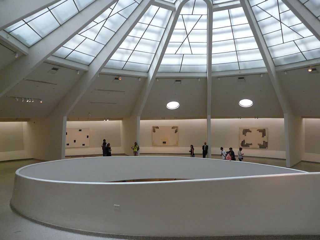 Музей соломона гуггенхайма (solomon r. guggenheim museum) описание и фото - сша: нью-йорк