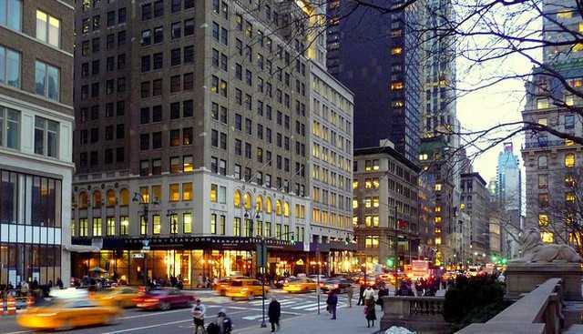 Apple пятая авеню - apple fifth avenue